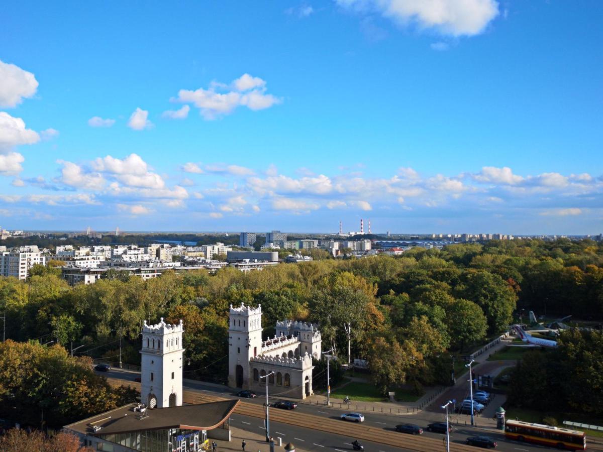 Smolna4You Warsaw Luaran gambar
